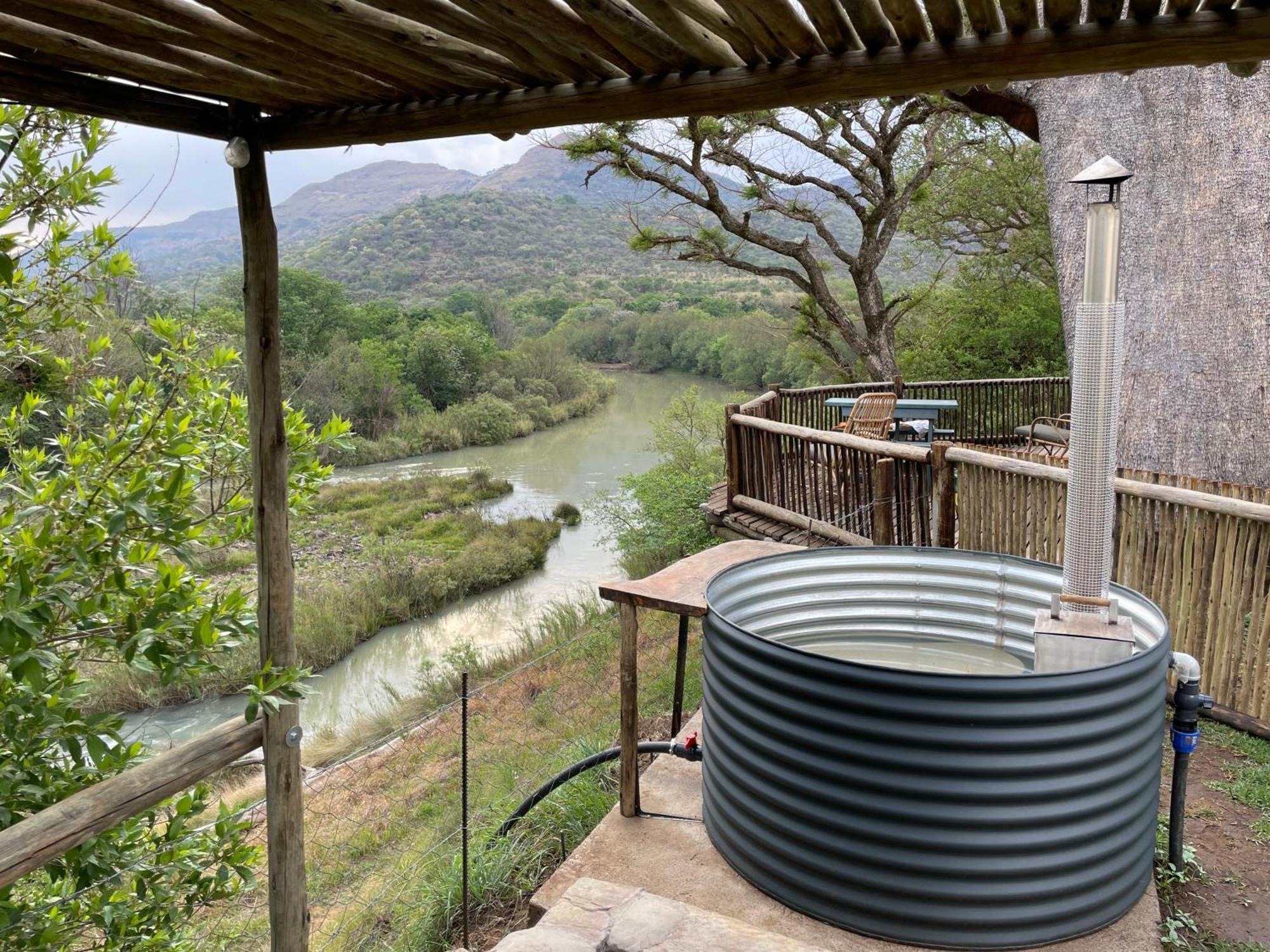 Tugela River Lodge Уинтъртън Екстериор снимка