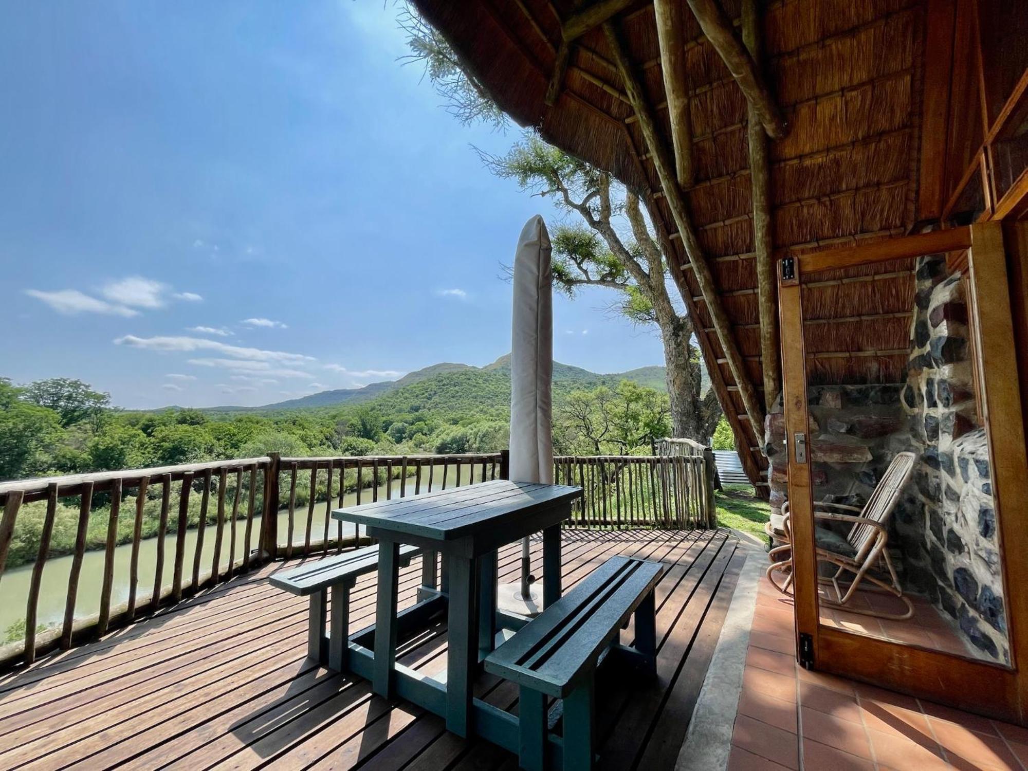 Tugela River Lodge Уинтъртън Екстериор снимка