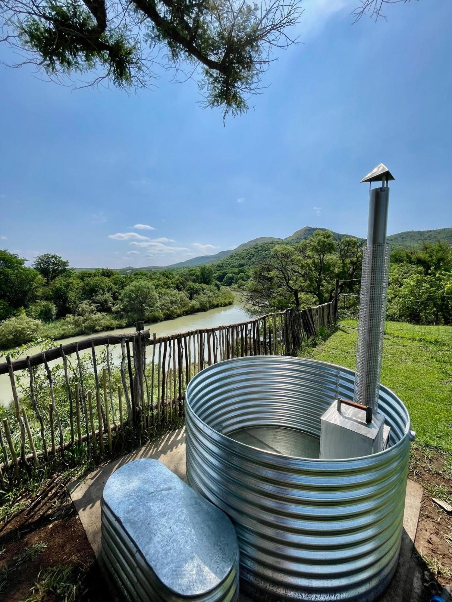Tugela River Lodge Уинтъртън Екстериор снимка